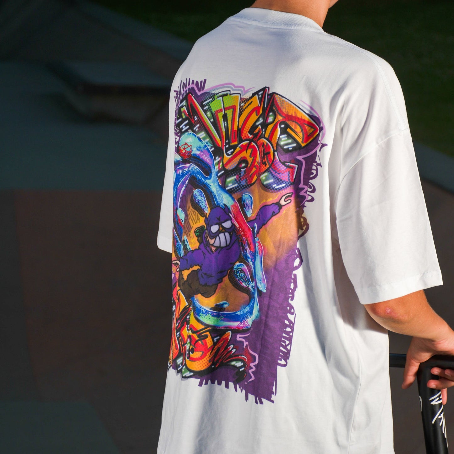 SKYDIVE TEE